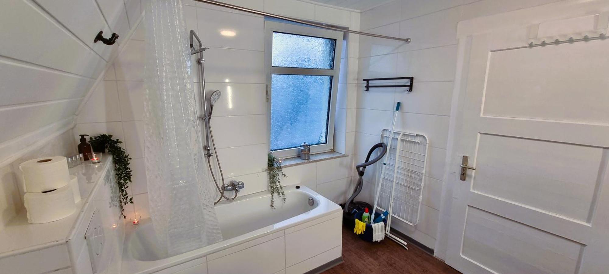 Nigella Apartment Direkt Am Hauptbahnhof Celle Fur 6 Personen Mit Kostenfreiem Parkplatz Voll Ausgestatteter Kuche Elite Standard Kültér fotó